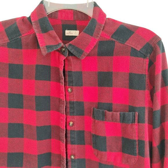 Hollister Red Buffalo Check Flannel Button Down Shirt Size Medium Good Condition - Picture 2 of 6